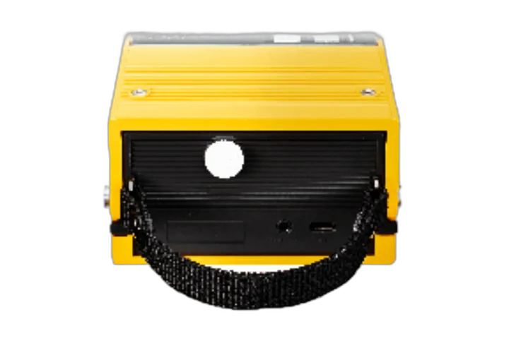 Toca-Discos Portátil Bluetooth Audio-Technica AT-SB727 Amarelo com Acionamento por Correia e Bateria de 12 Horas