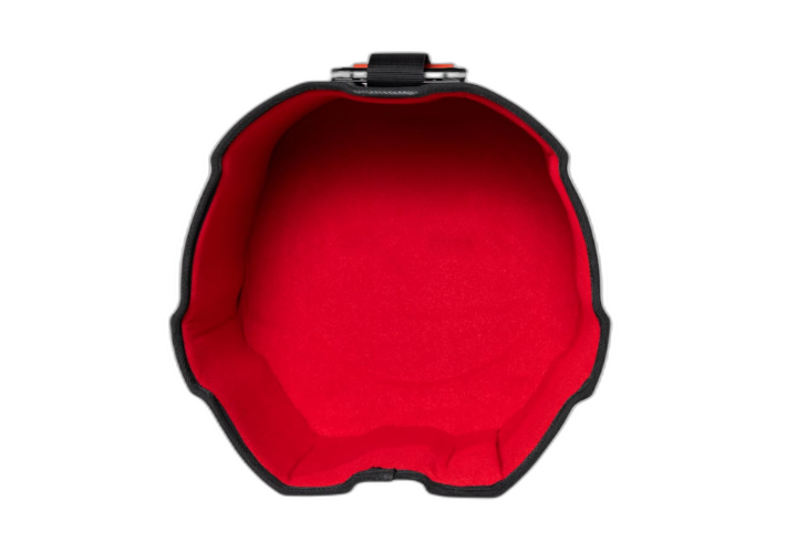 Interior em Microveludo Vermelho com Espuma Acolchoada